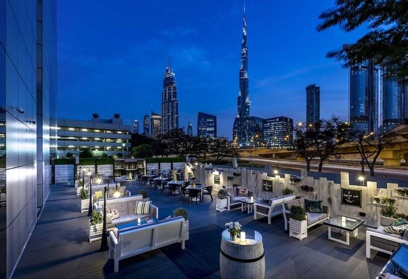 هتل Dusit Thani Dubai