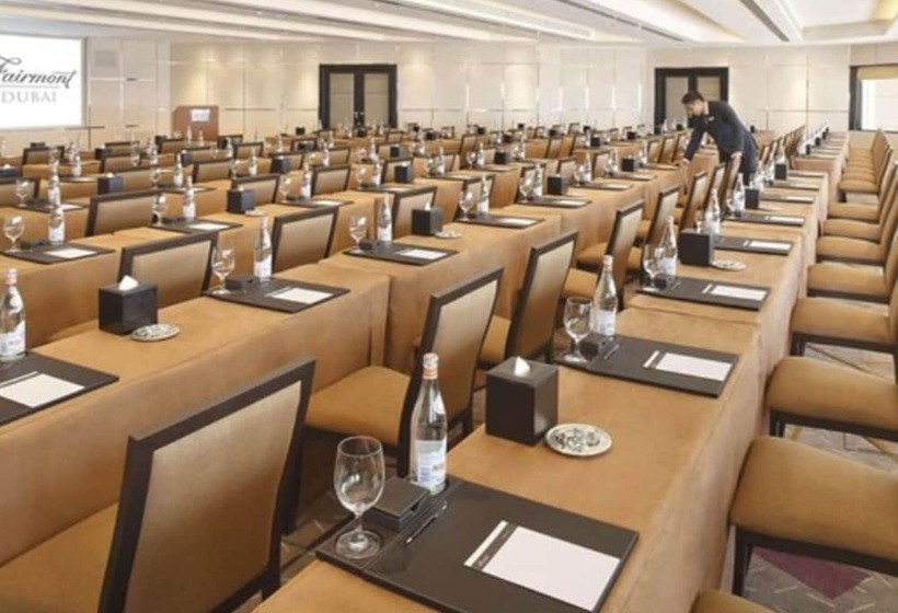 فندق Fairmont Dubai