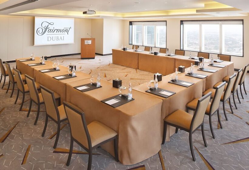 فندق Fairmont Dubai