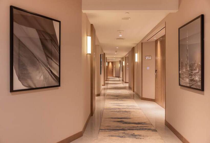 فندق Fairmont Dubai