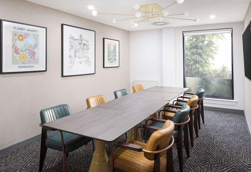 Отель Four Points By Sheraton Edinburgh