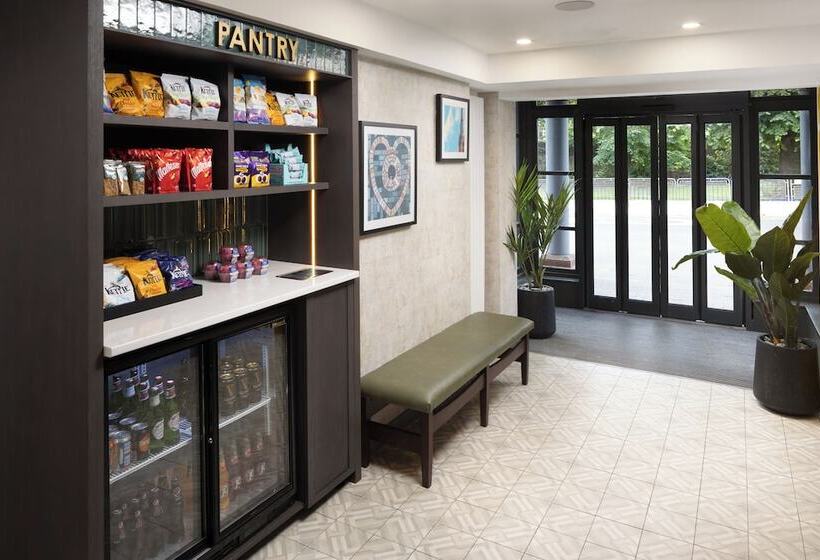 Отель Four Points By Sheraton Edinburgh