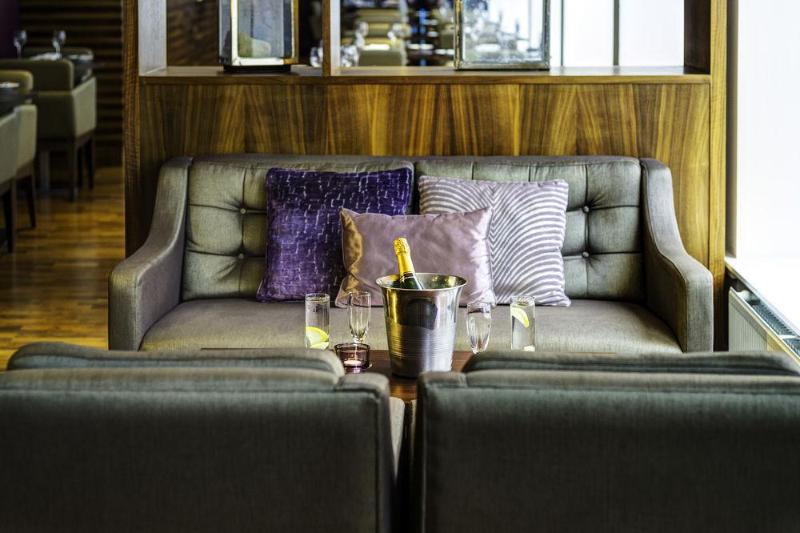 Отель Four Points By Sheraton Edinburgh