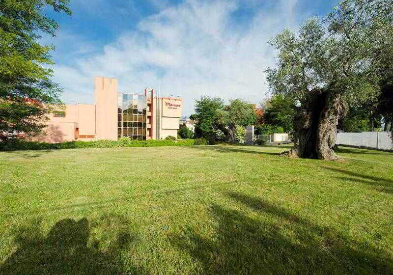 Hotel Four Points By Sheraton Siena