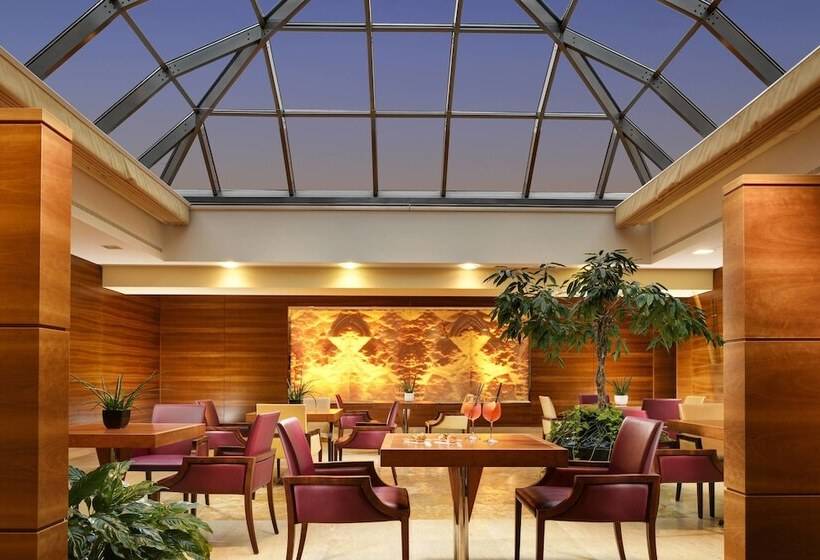 Hotel Four Points By Sheraton Siena