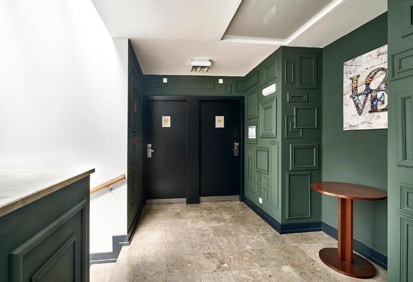 فندق Galeria Suite