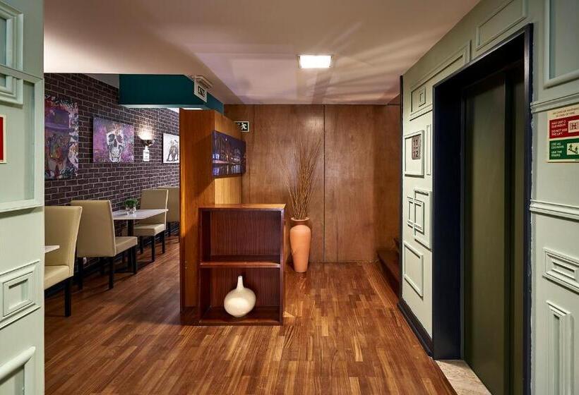 فندق Galeria Suite