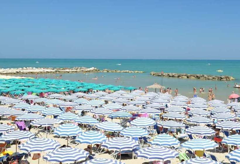 בית מלון כפרי Grand Eur