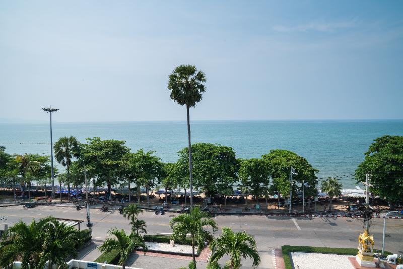 Grand Jomtien Palace Hotel   Sha Extra Plus