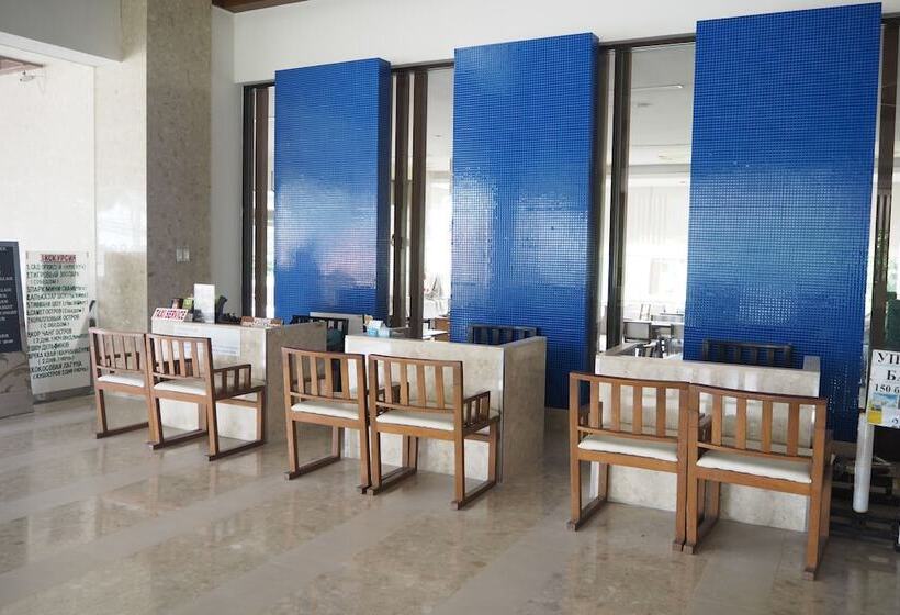 Grand Jomtien Palace Hotel   Sha Extra Plus