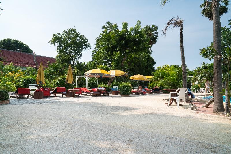 Grand Jomtien Palace Hotel   Sha Extra Plus