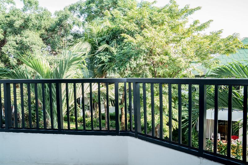 Grand Jomtien Palace Hotel   Sha Extra Plus