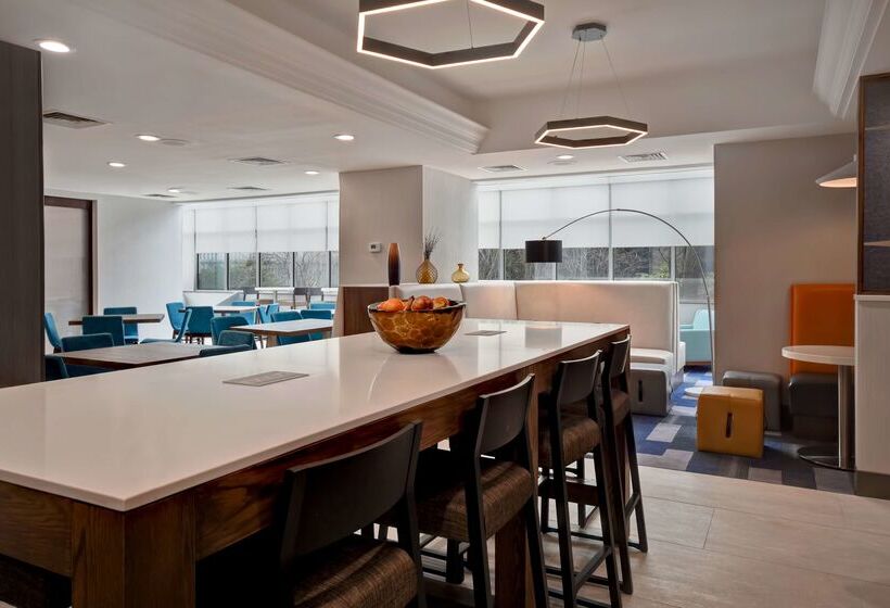 ホテル Hampton Inn Nyjfk