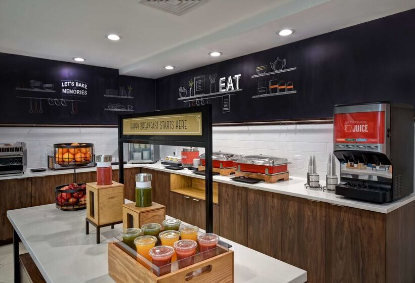 ホテル Hampton Inn Nyjfk