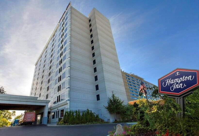 ホテル Hampton Inn Nyjfk