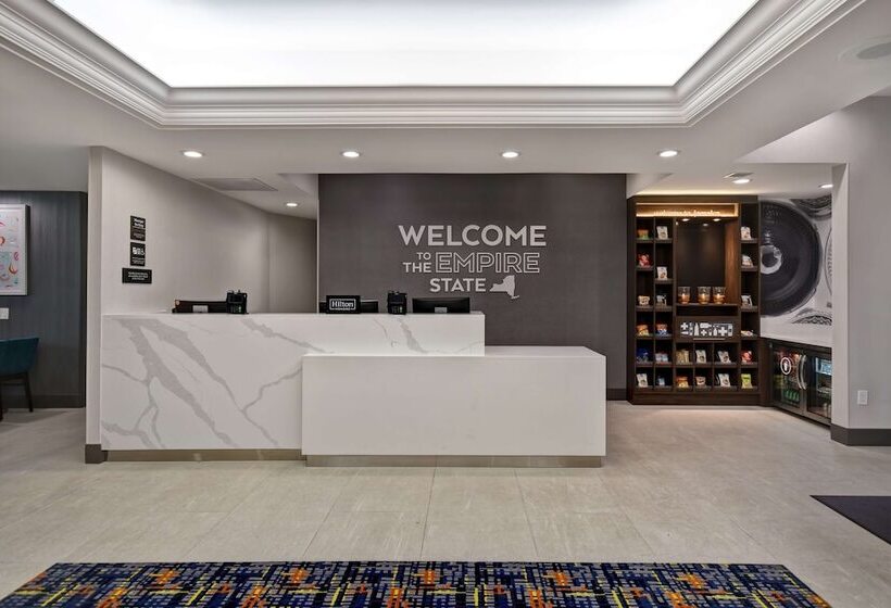 ホテル Hampton Inn Nyjfk