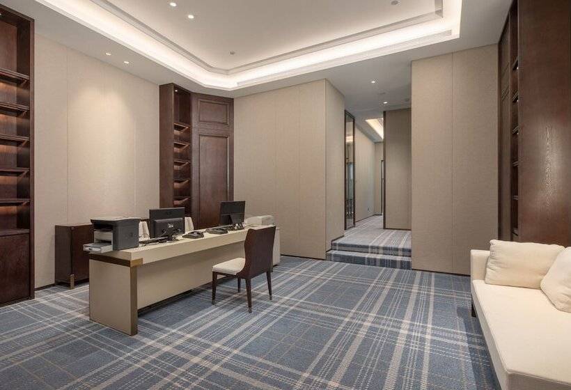 Отель Hangzhou Capital Star