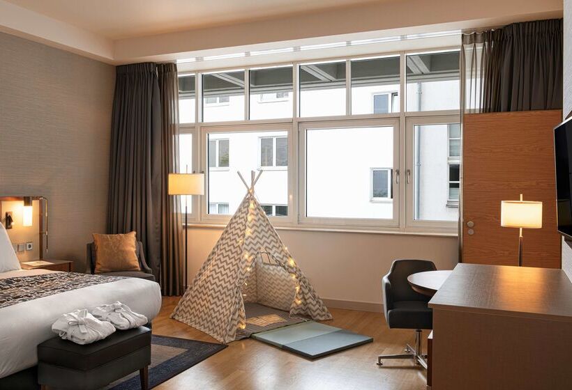 호텔 Hilton Cologne