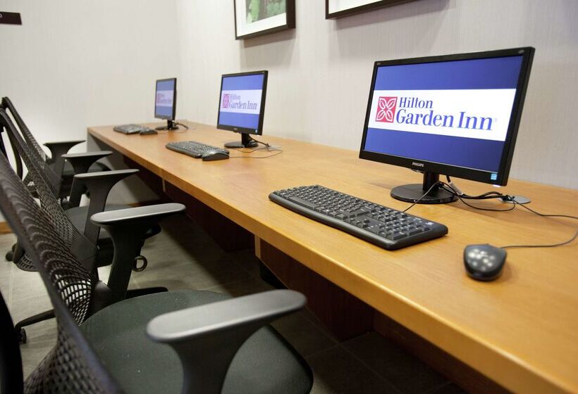 هتل Hilton Garden Inn Malaga