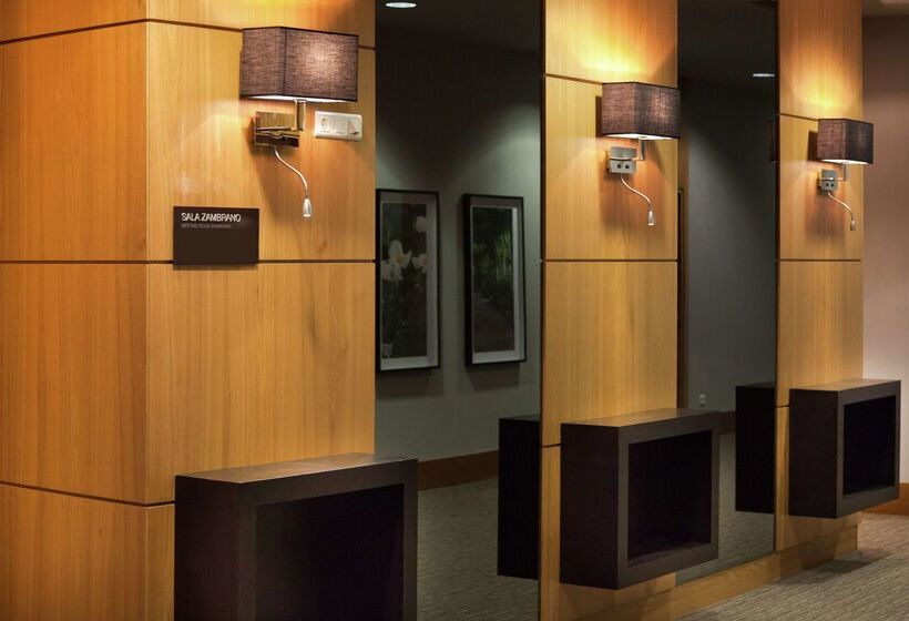 هتل Hilton Garden Inn Malaga