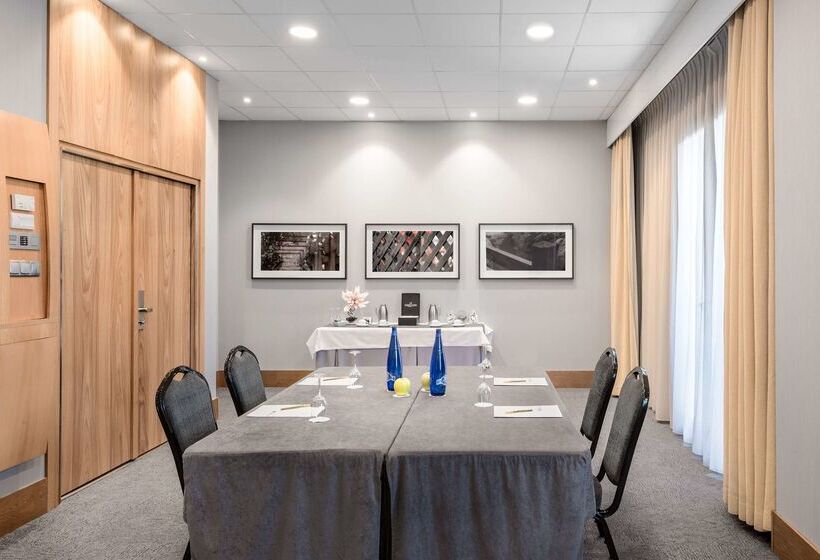 هتل Hilton Garden Inn Malaga