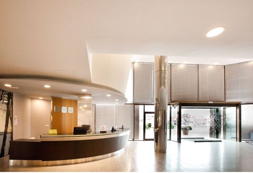 هتل Hilton Garden Inn Malaga