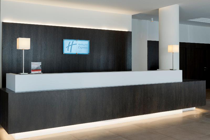 فندق Holiday Inn Express Antwerpen City North, An Ihg