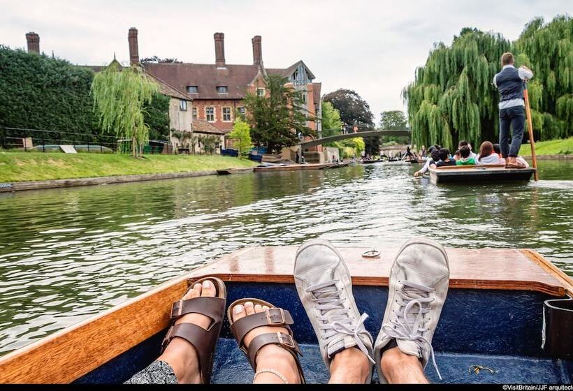 Отель Holiday Inn Express Cambridge, An Ihg