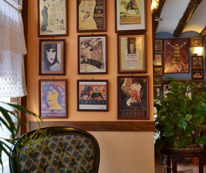 בית מלון כפרי Hostal Santa Agueda