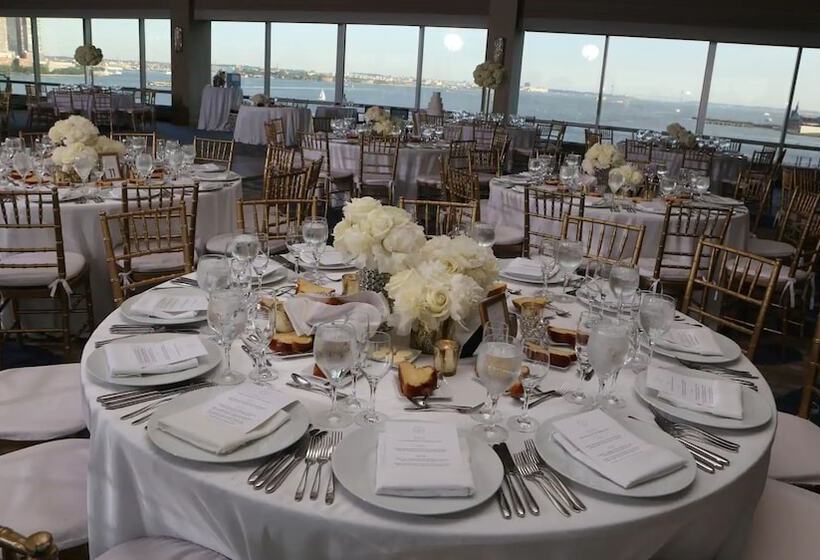 هتل Hyatt Regency Jersey City on the Hudson