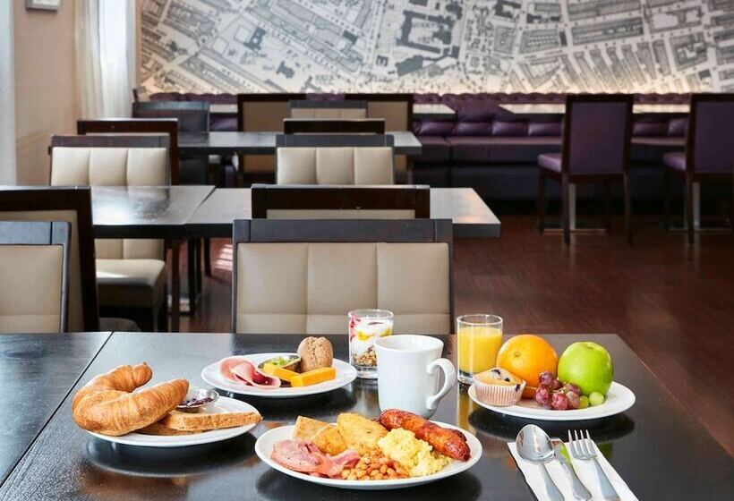 בית מלון כפרי Ibis Belfast Queens Quarter