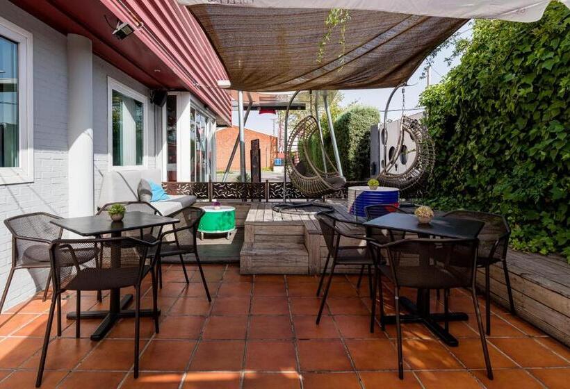 هتل Ibis Madrid Fuenlabrada