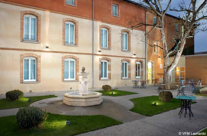 Отель Ibis Styles Toulouse Lavaur