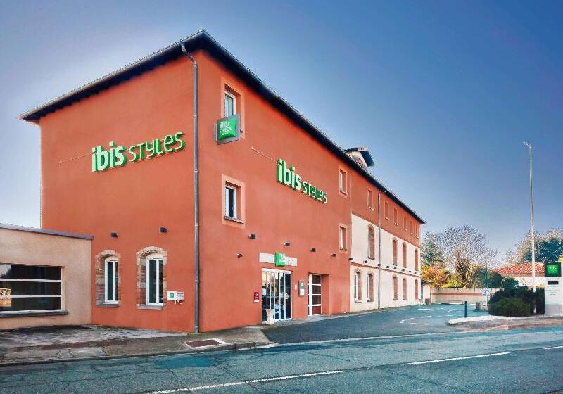 Отель Ibis Styles Toulouse Lavaur