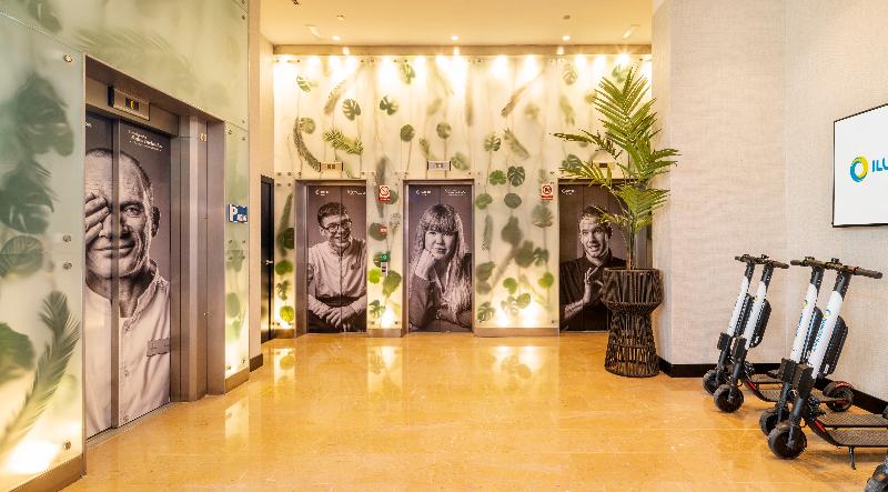 فندق Ilunion Valencia  4