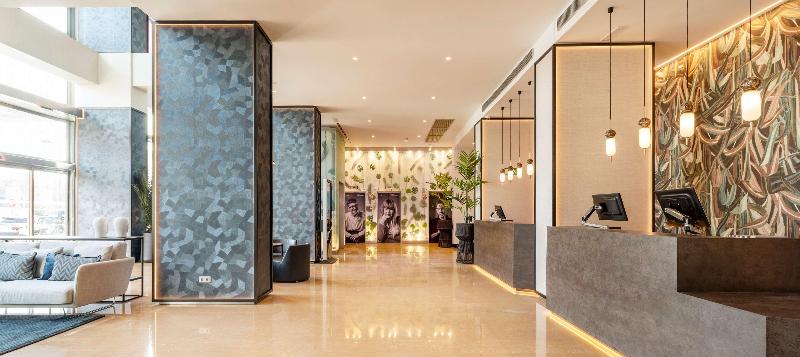 فندق Ilunion Valencia  4