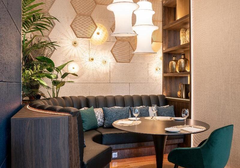 فندق Ilunion Valencia  4