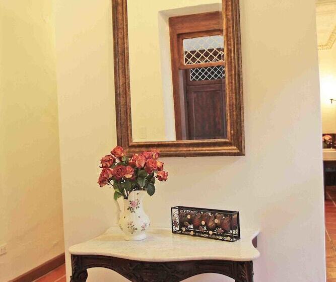 Отель Inca Real