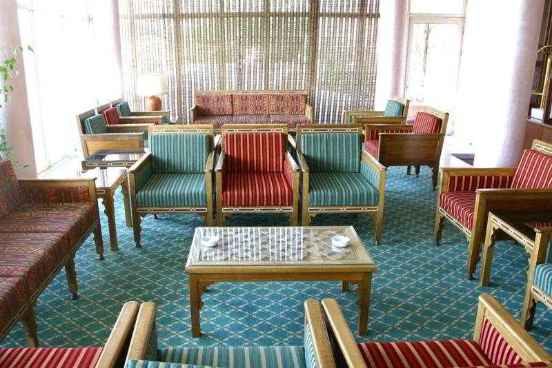 Отель Kings Way