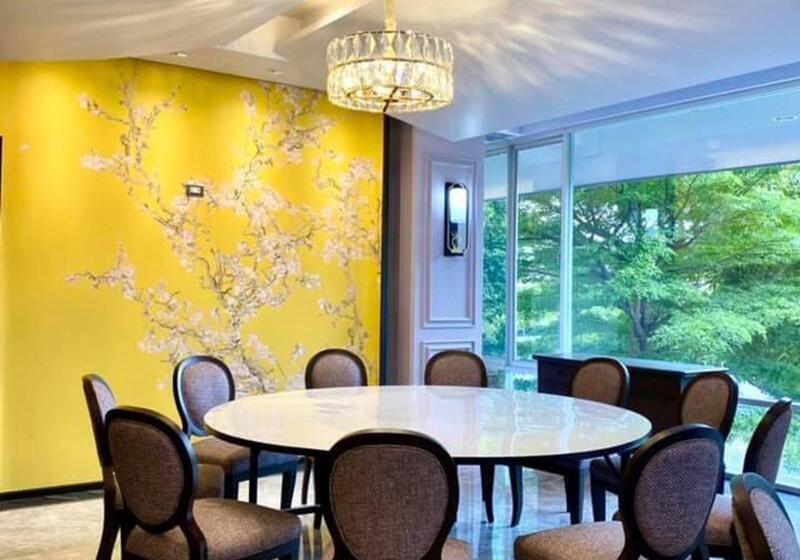 בית מלון כפרי Krungsri River