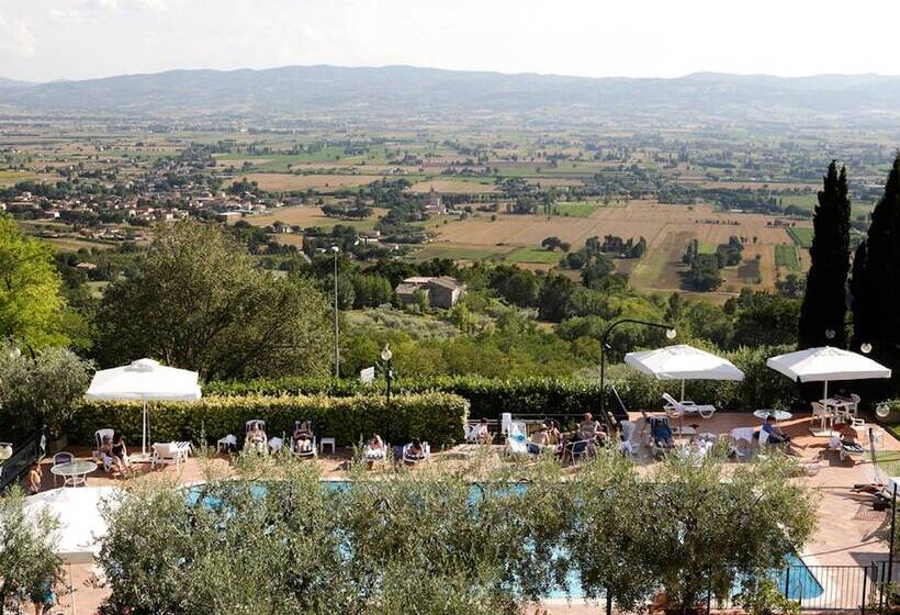 فندق La Terrazza Restaurant & Spa