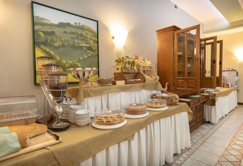 فندق La Terrazza Restaurant & Spa