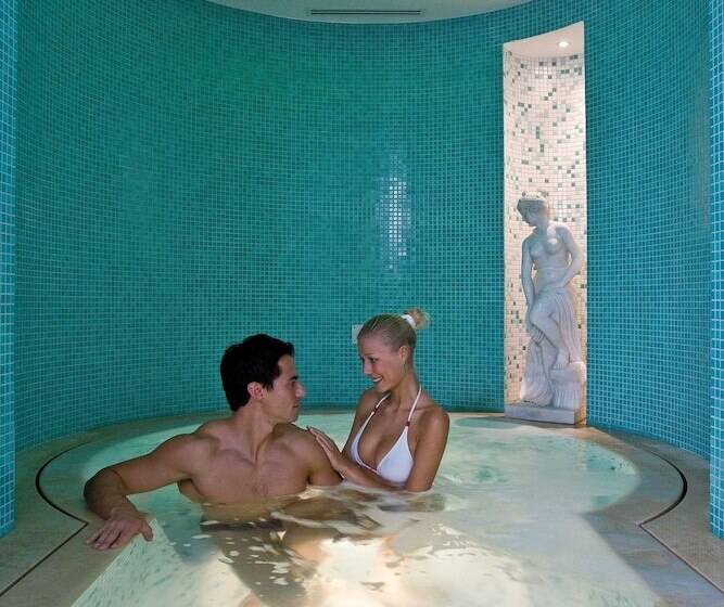 فندق La Terrazza Restaurant & Spa