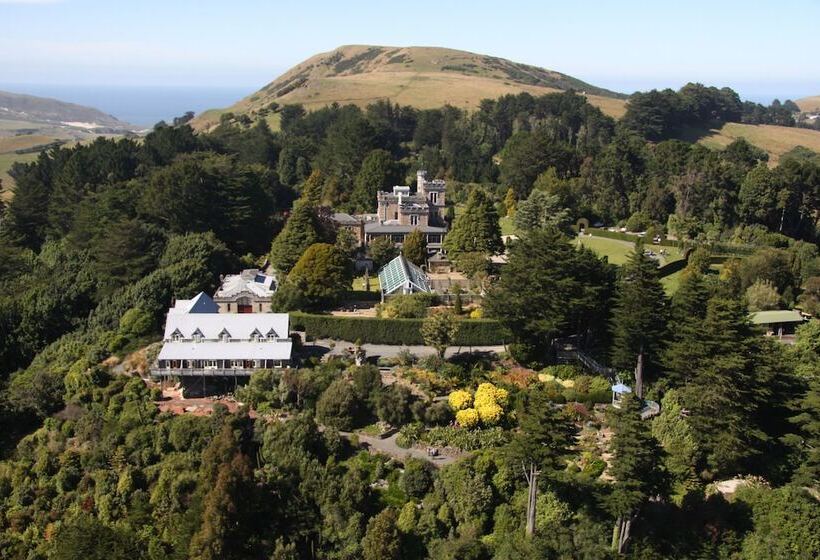 호텔 Larnach Lodge & Stable Stay