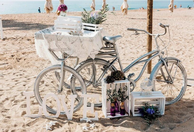 Le Meridien Ra Beach Hotel And Spa