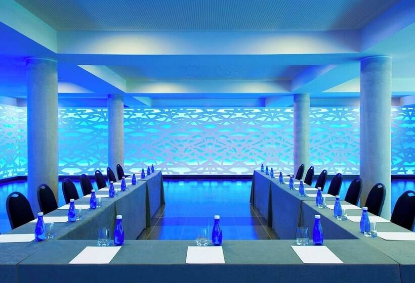 Le Meridien Ra Beach Hotel And Spa