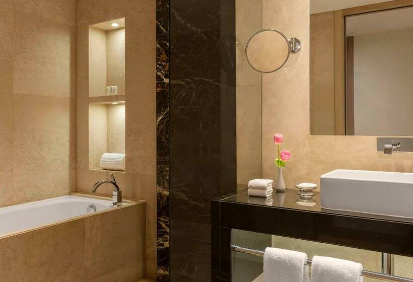 فندق Le Royal Méridien Abu Dhabi