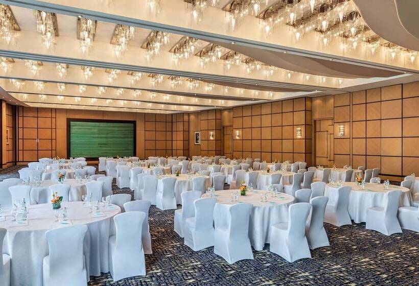 فندق Le Royal Méridien Abu Dhabi