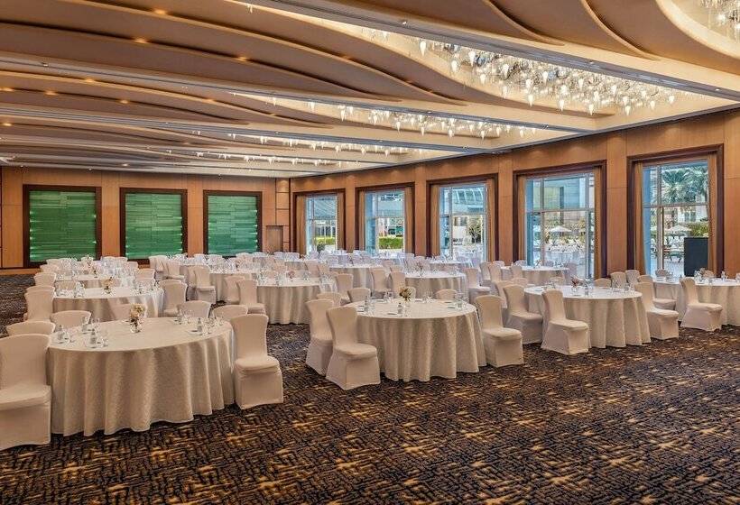 فندق Le Royal Méridien Abu Dhabi