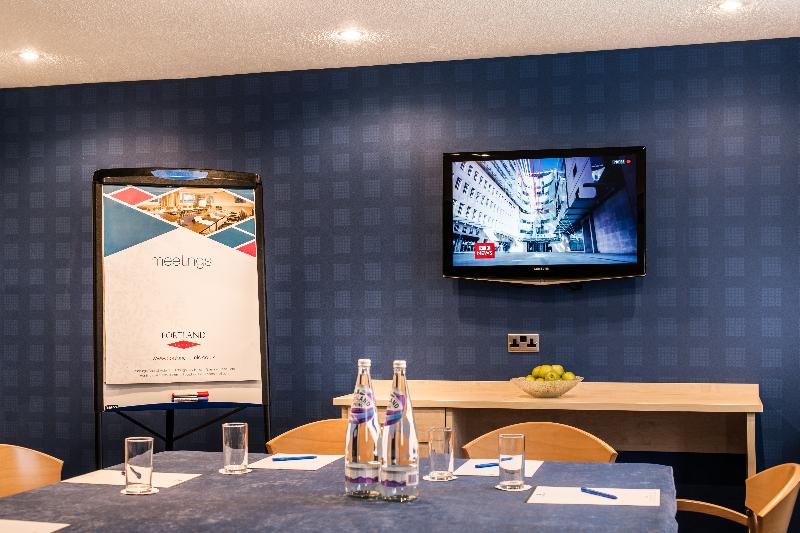 ホテル Leonardo Inn  Aberdeen Airport